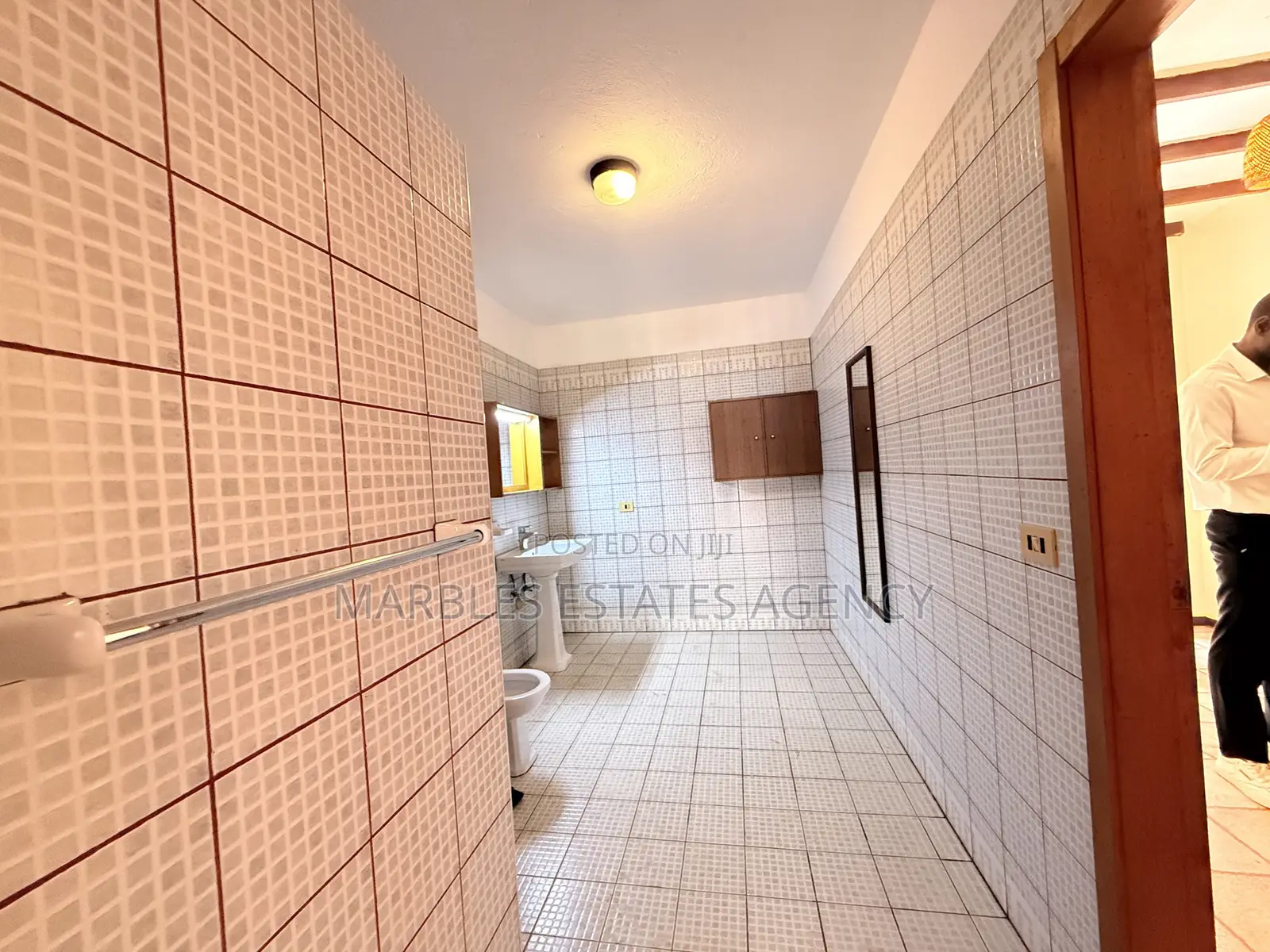 5bdrm House in Mbuya, Central Division for rent