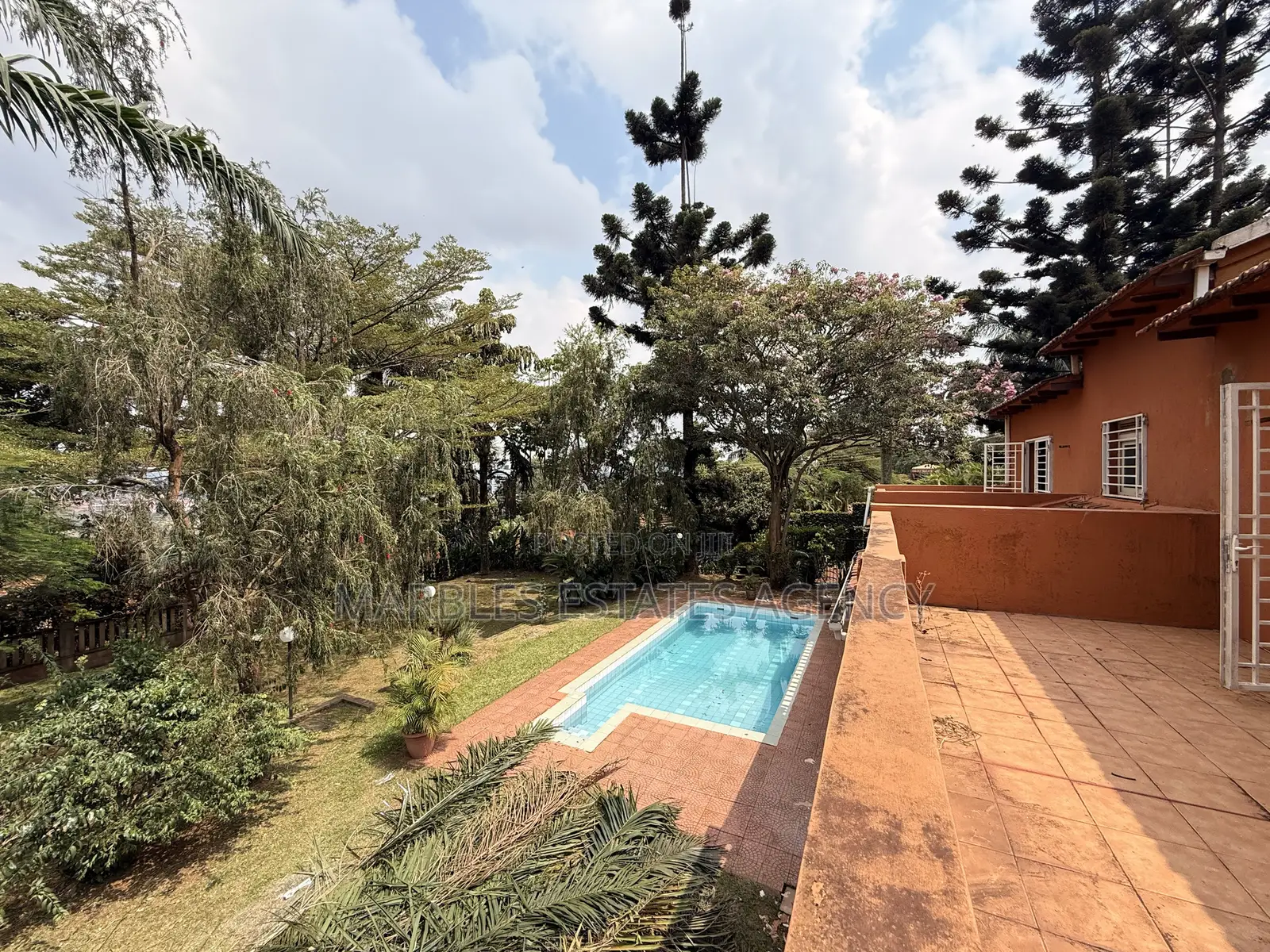 5bdrm House in Mbuya, Central Division for rent
