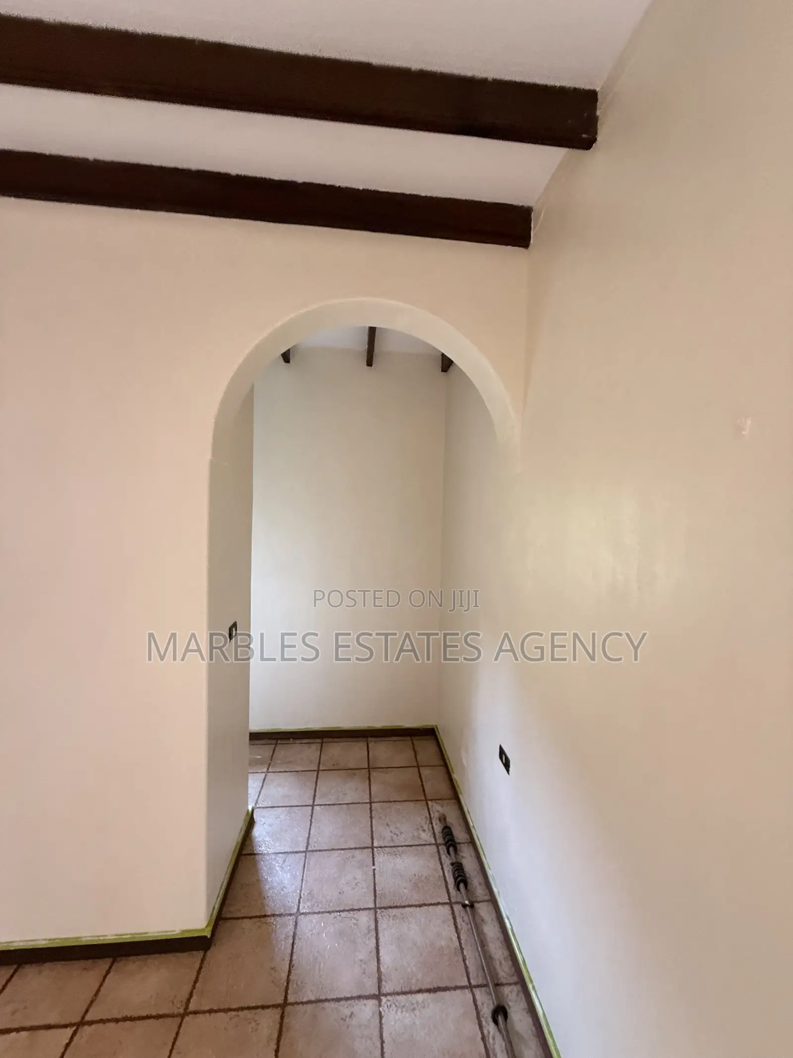 5bdrm House in Mbuya, Central Division for rent