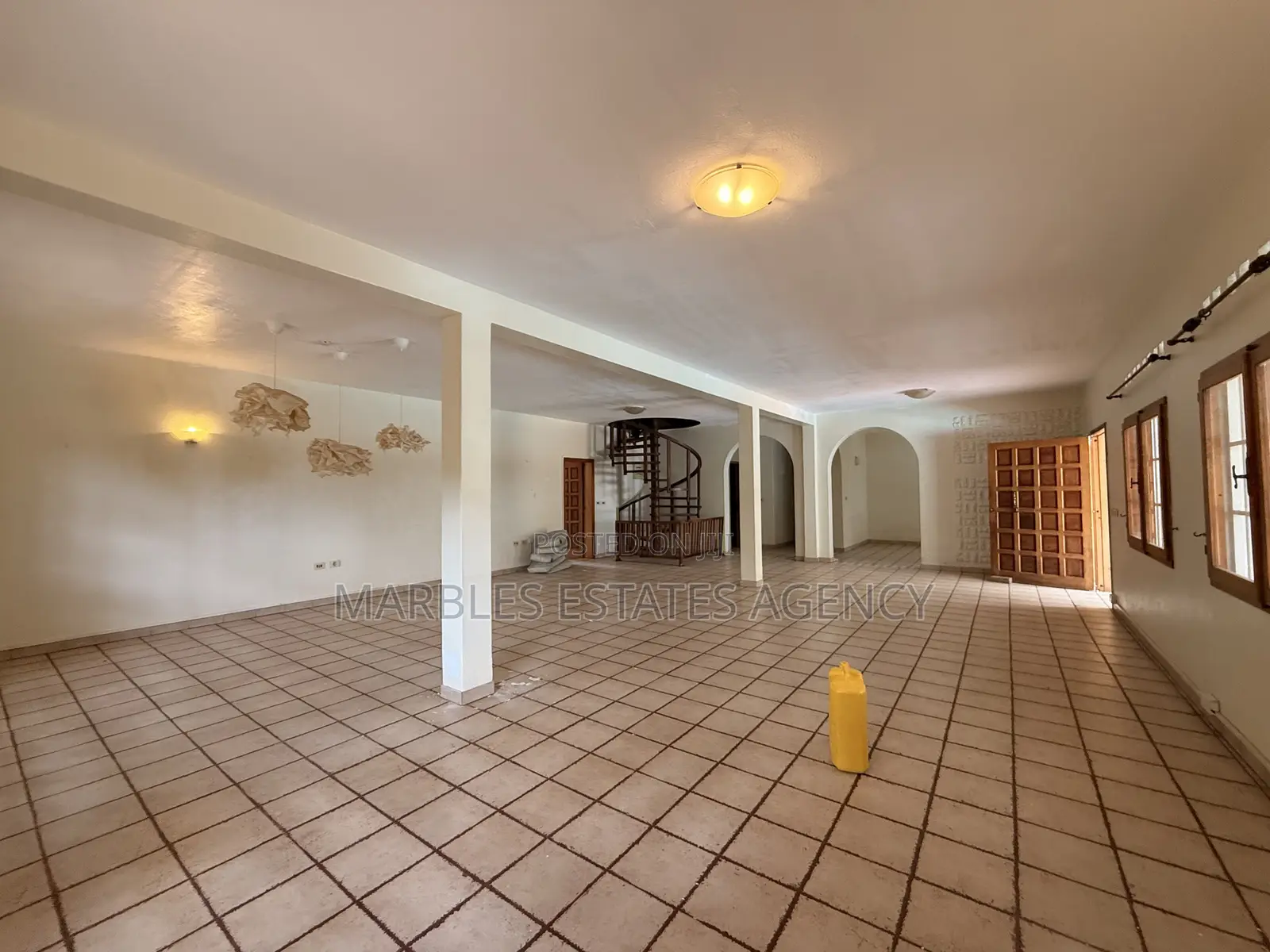 5bdrm House in Mbuya, Central Division for rent