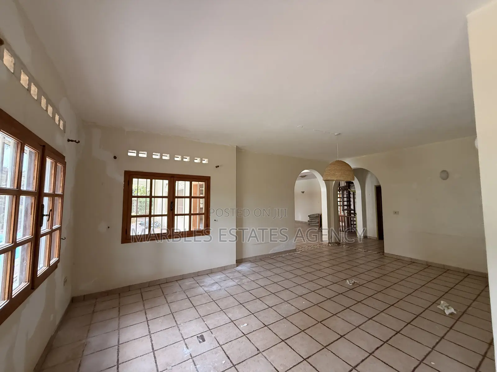 5bdrm House in Mbuya, Central Division for rent