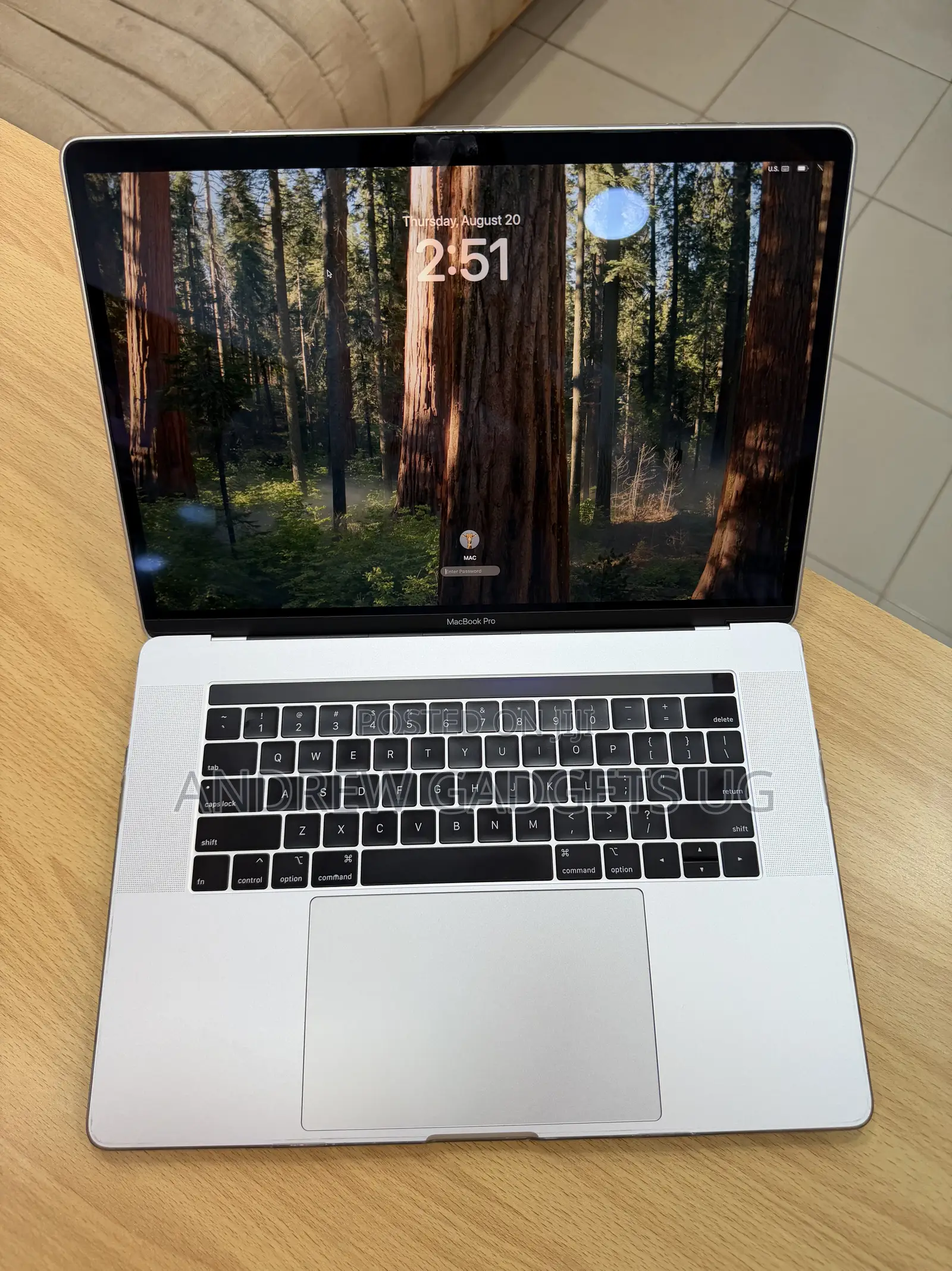 Laptop Apple MacBook 2018 32GB Intel Core i7 SSD 512GB