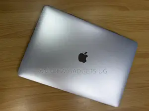 Laptop Apple MacBook 2018 32GB Intel Core i7 SSD 512GB