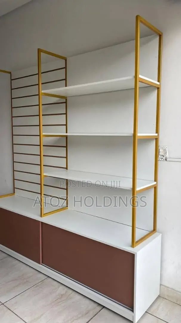 Boutique/Cosmetics/Shop Shelves Set Up Cabinetry Customization