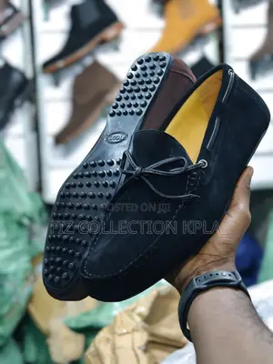 Original Black Tods Gommino Suede Driving Loafers