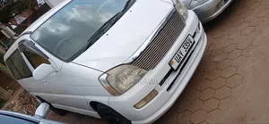 Toyota Regius 1998 White