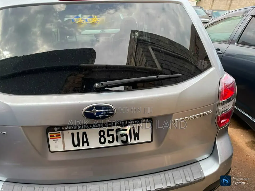 Subaru Forester 2015 Gray