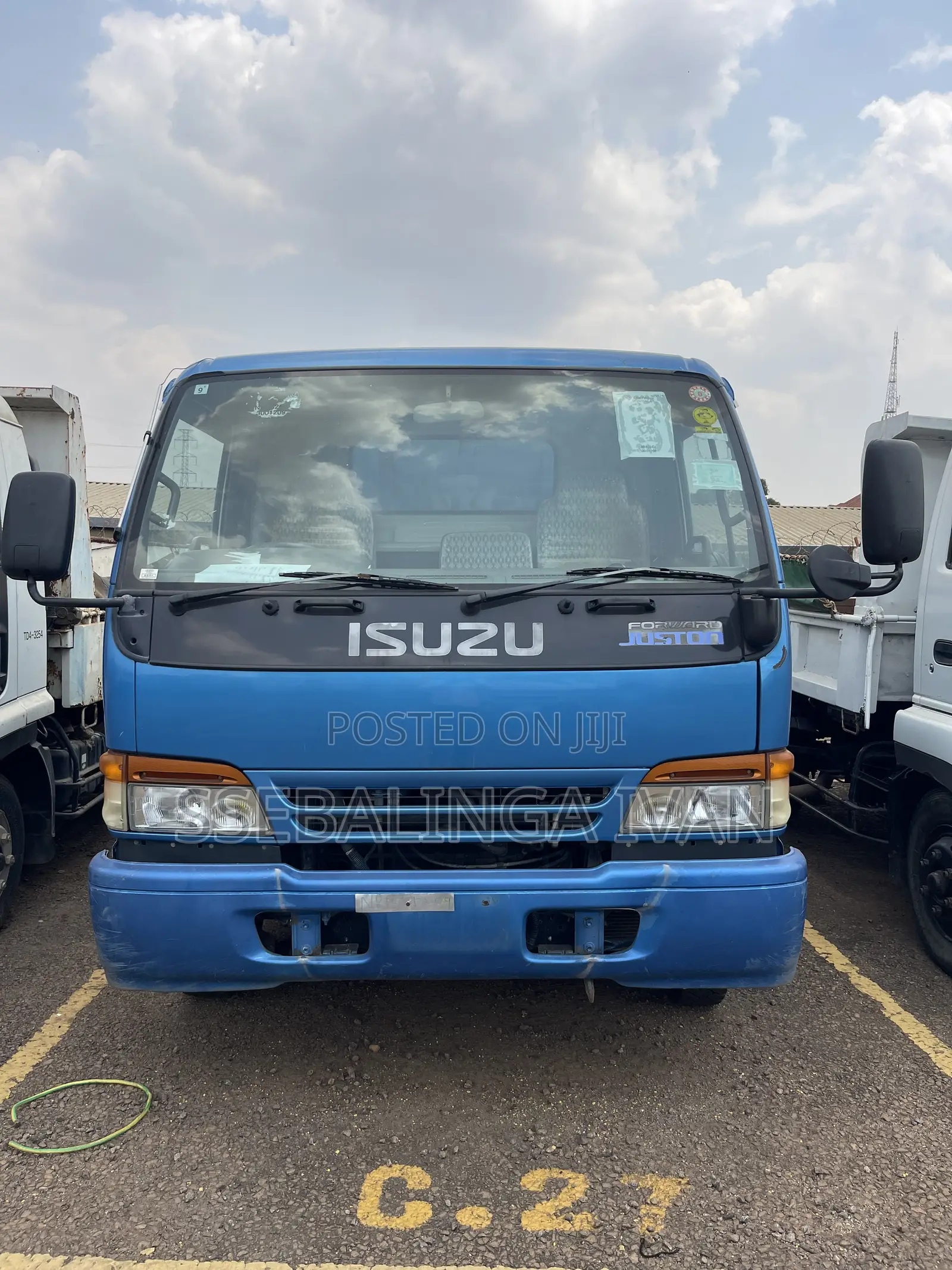 ISUZU Forward