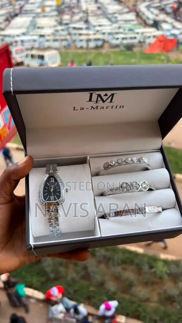 Genuine Lady Watch Full Packages