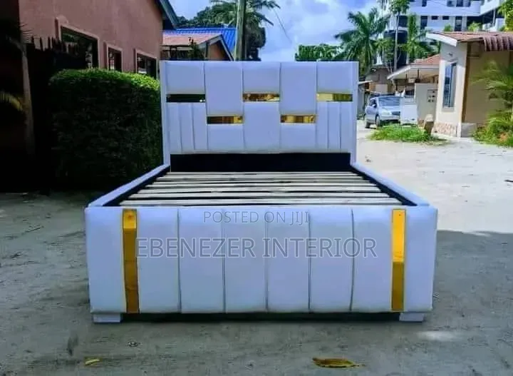 Moder Luxury Bed