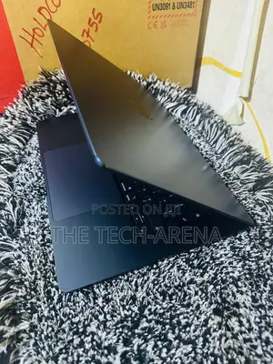 New Laptop Apple MacBook Air 2025 M4 16GB Apple M4 SSD 512GB