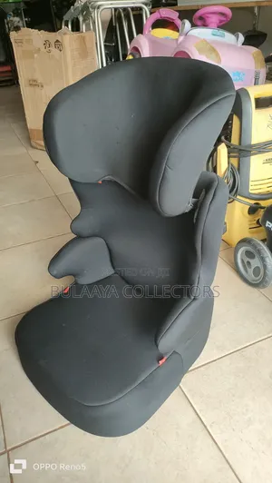 UK Used Black, High-Back Booster Child Car Seat.