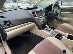 Subaru Outback 2012 Maroon