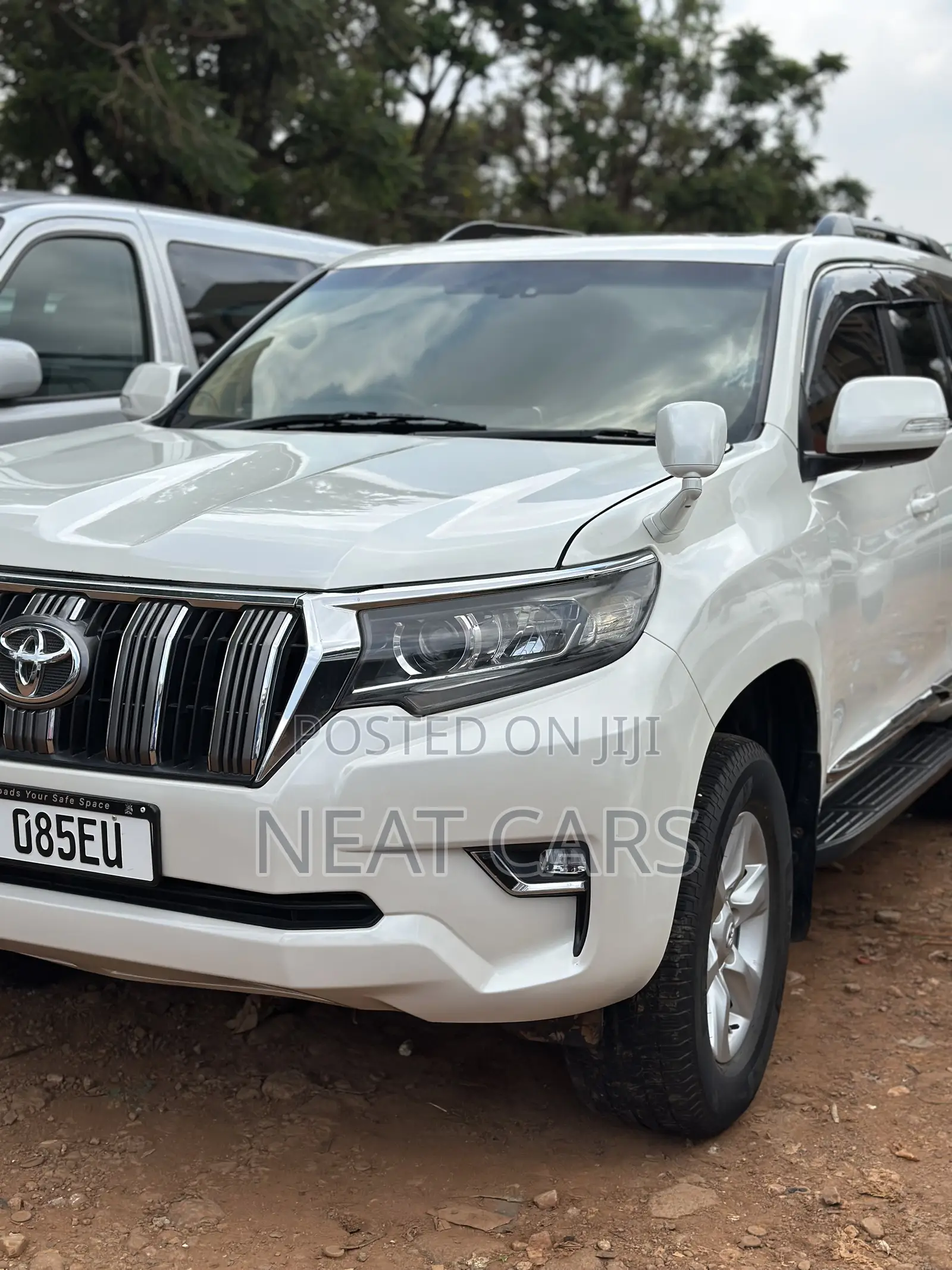 Toyota Land Cruiser Prado 2018 White