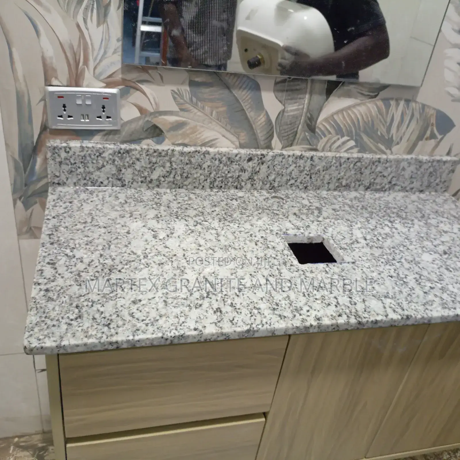 C White Granite Bathroom Tops