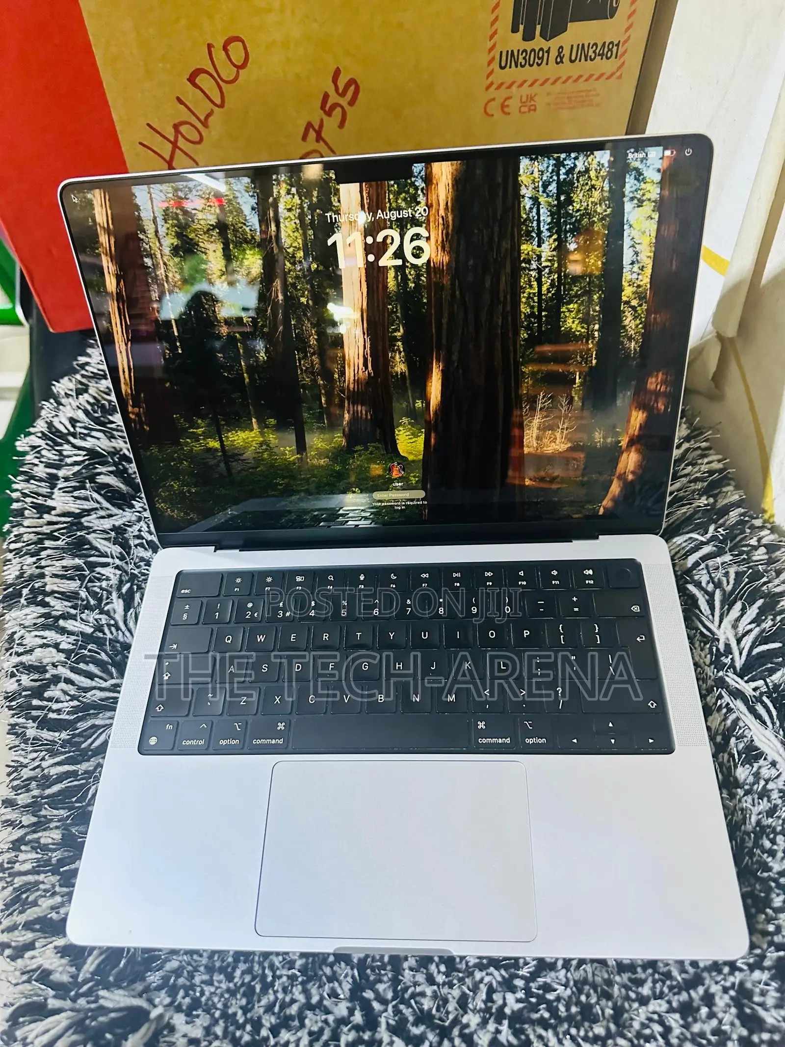 New Laptop Apple MacBook Pro 2021 M1 16GB Apple M1 Pro SSD 512GB