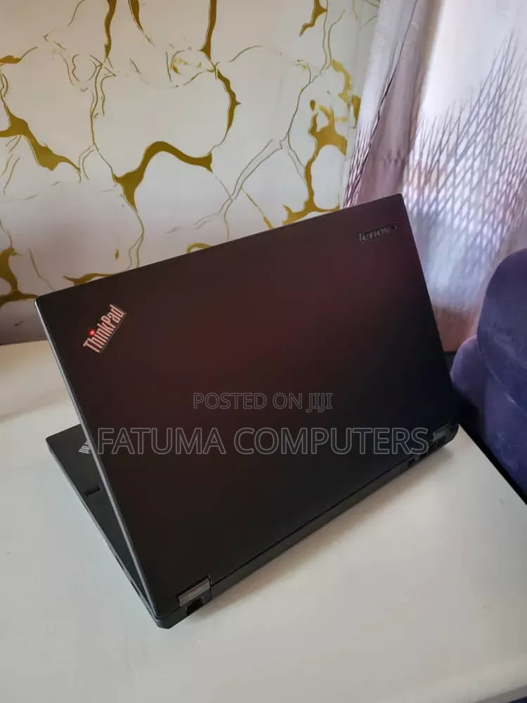 Laptop Lenovo ThinkPad T460s 8GB Intel Core i5 HDD+SSD 350GB