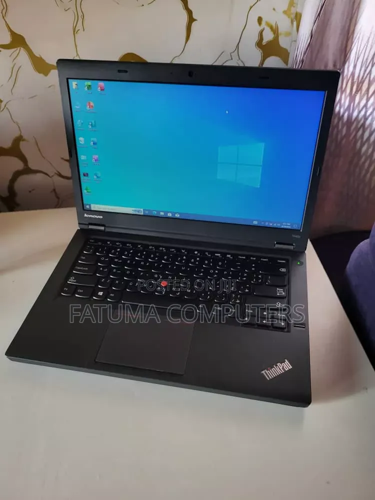 Laptop Lenovo ThinkPad T460s 8GB Intel Core i5 HDD+SSD 350GB