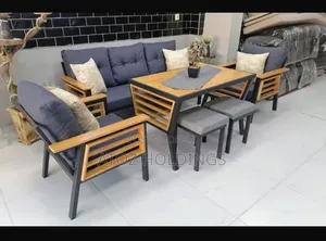 Restaurant Bar Chair Set of 5 Seaters