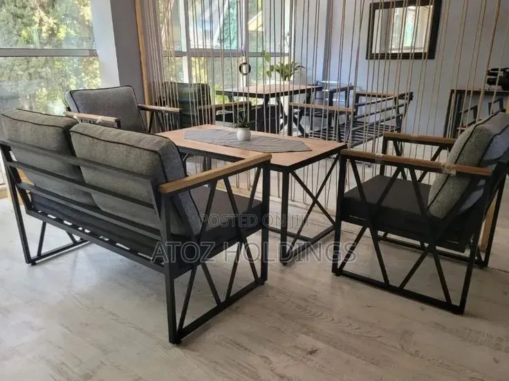 Restaurant Bar Chair Set of 5 Seaters
