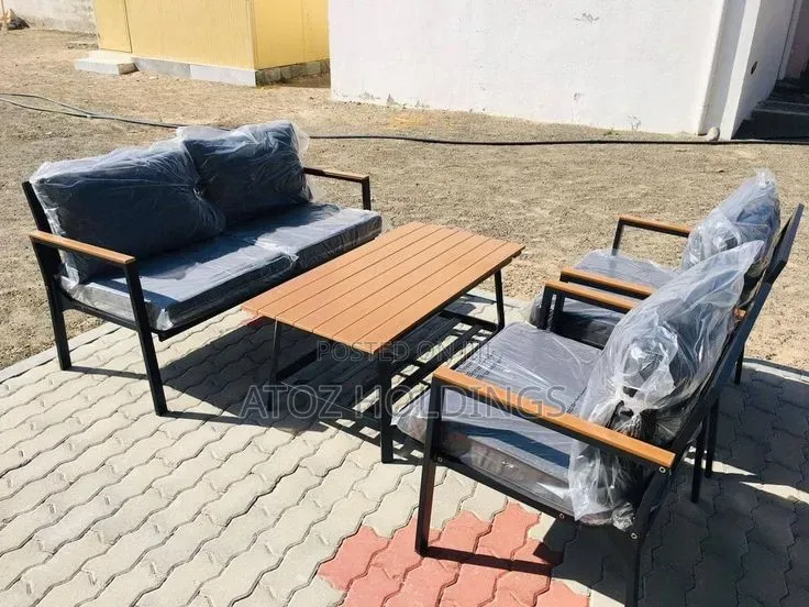 Restaurant Bar Chair Set of 5 Seaters