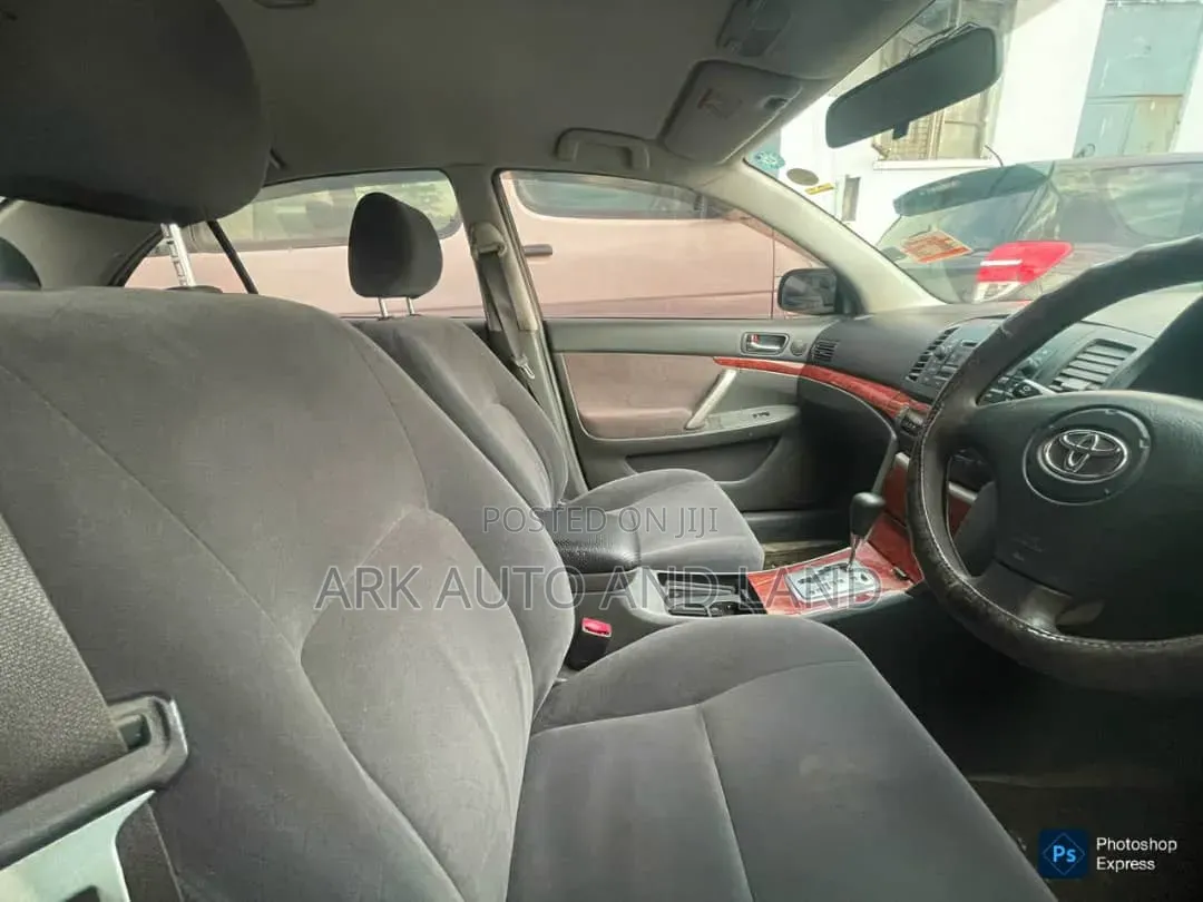 Toyota Premio 2007 White