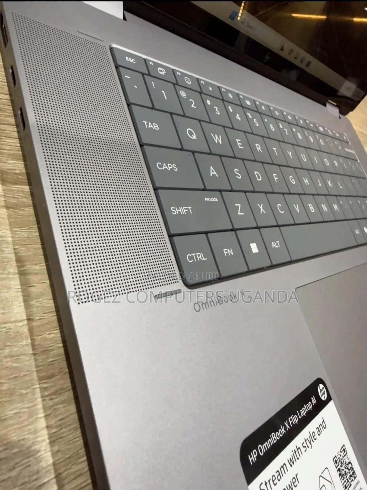 New Laptop HP OmniBook X Flip 16" 16GB AMD Ryzen 7 SSD 2T