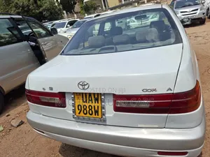 Toyota Corona Premio 2000 White