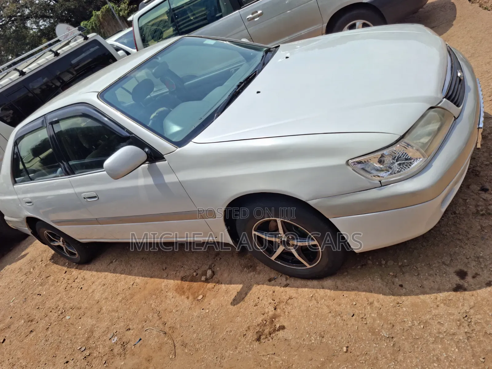 Toyota Corona Premio 2000 White