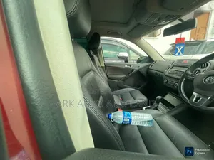 Volkswagen Tiguan 2007 Red