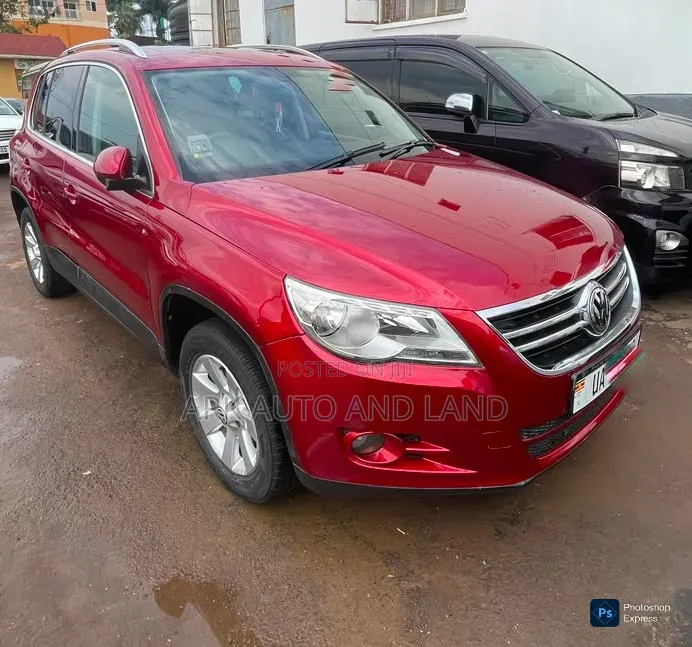 Volkswagen Tiguan 2007 Red