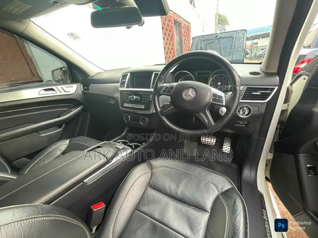 Mercedes-Benz M Class 2013 White