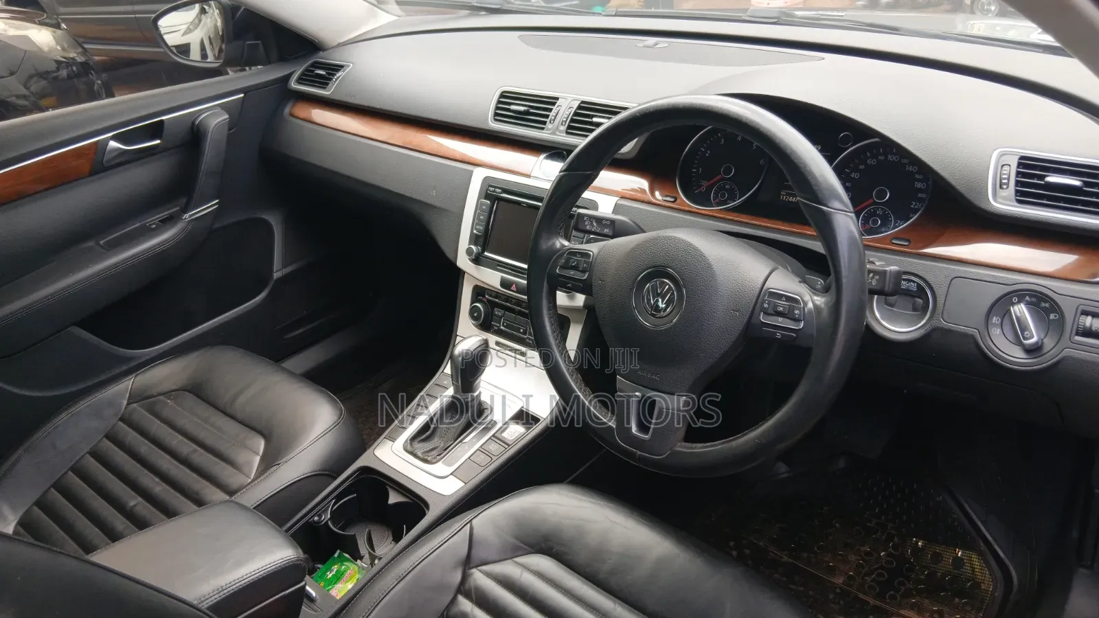 Volkswagen Passat 2016 Black
