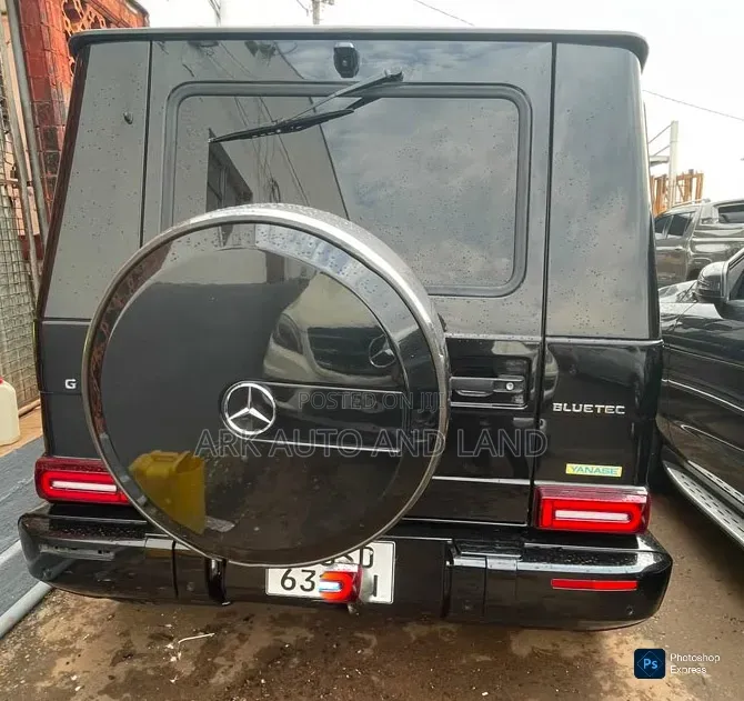 Mercedes-Benz G-Class 2017 Black