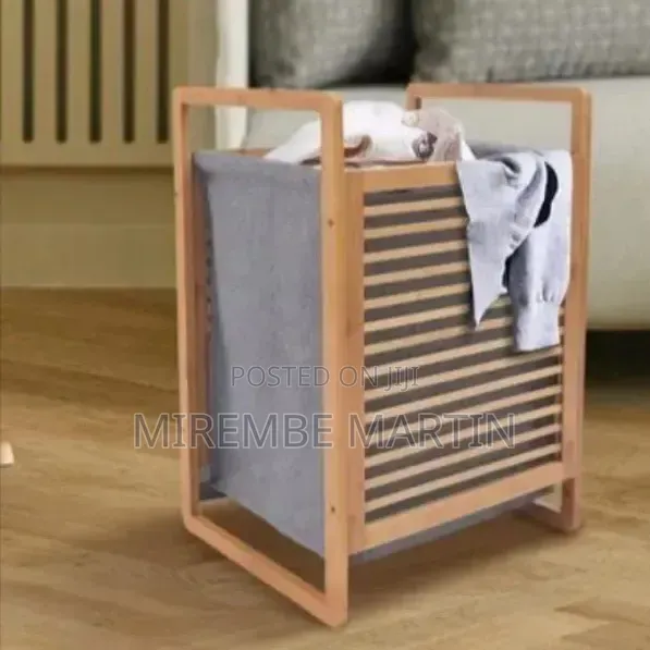 Modern Bamboo Laundry Hamper With Removable Fabric Liner