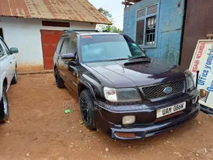 Subaru Forester 2000 Blue