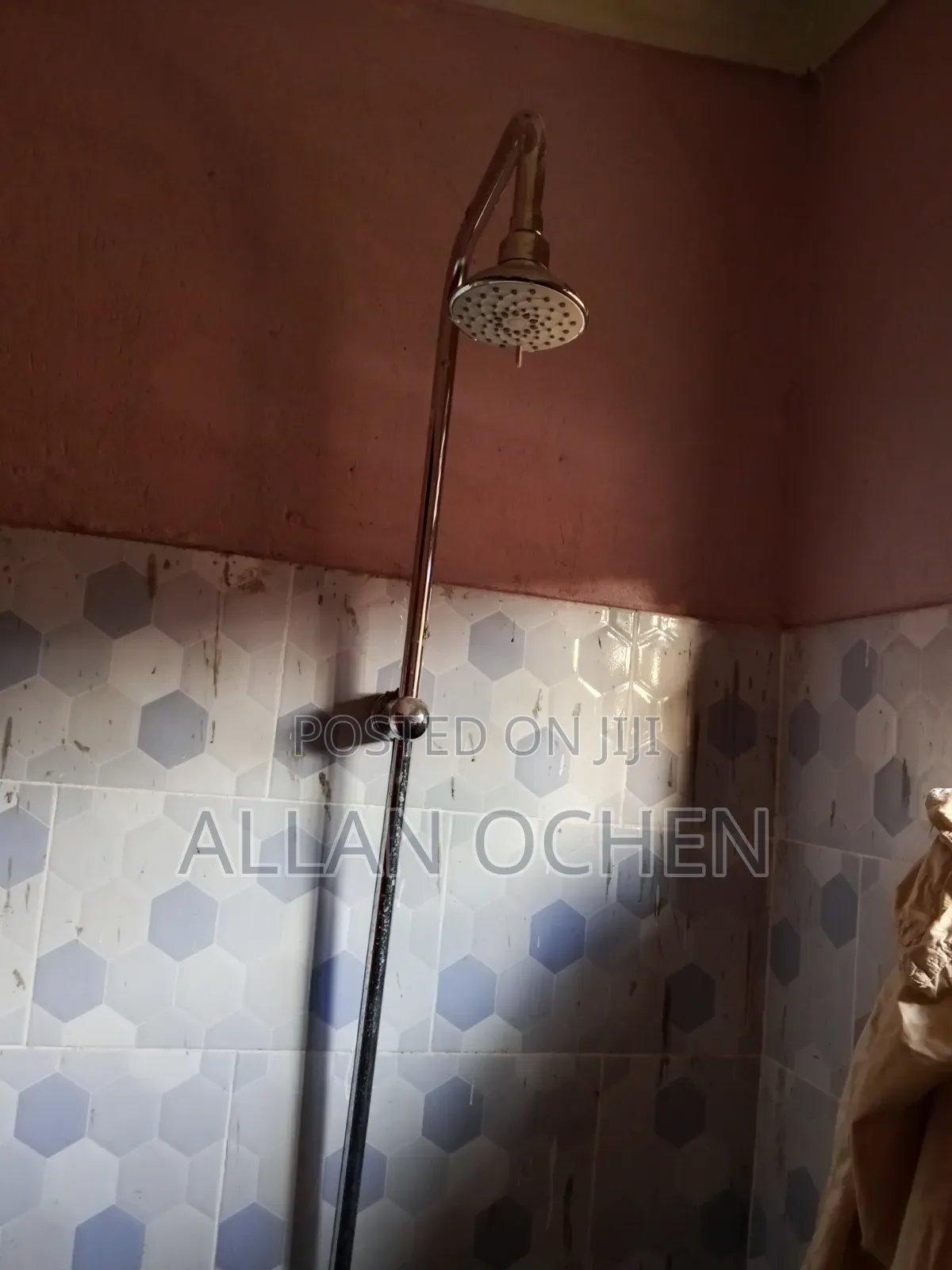 1bdrm House in Senior Quarters B, Lira for rent