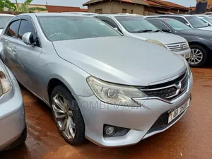 Toyota Mark X 2011 Silver