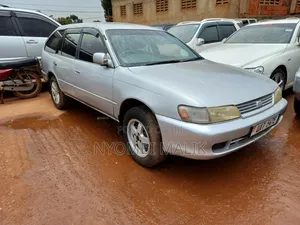 Toyota Corolla 1996 Silver