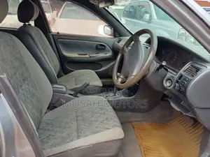 Toyota Corolla 1996 Silver