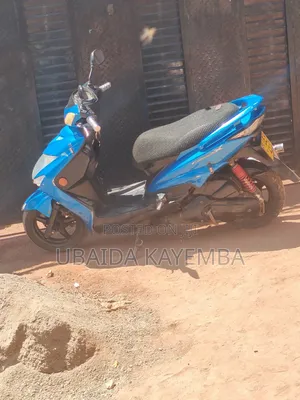Yamaha 2020 Blue