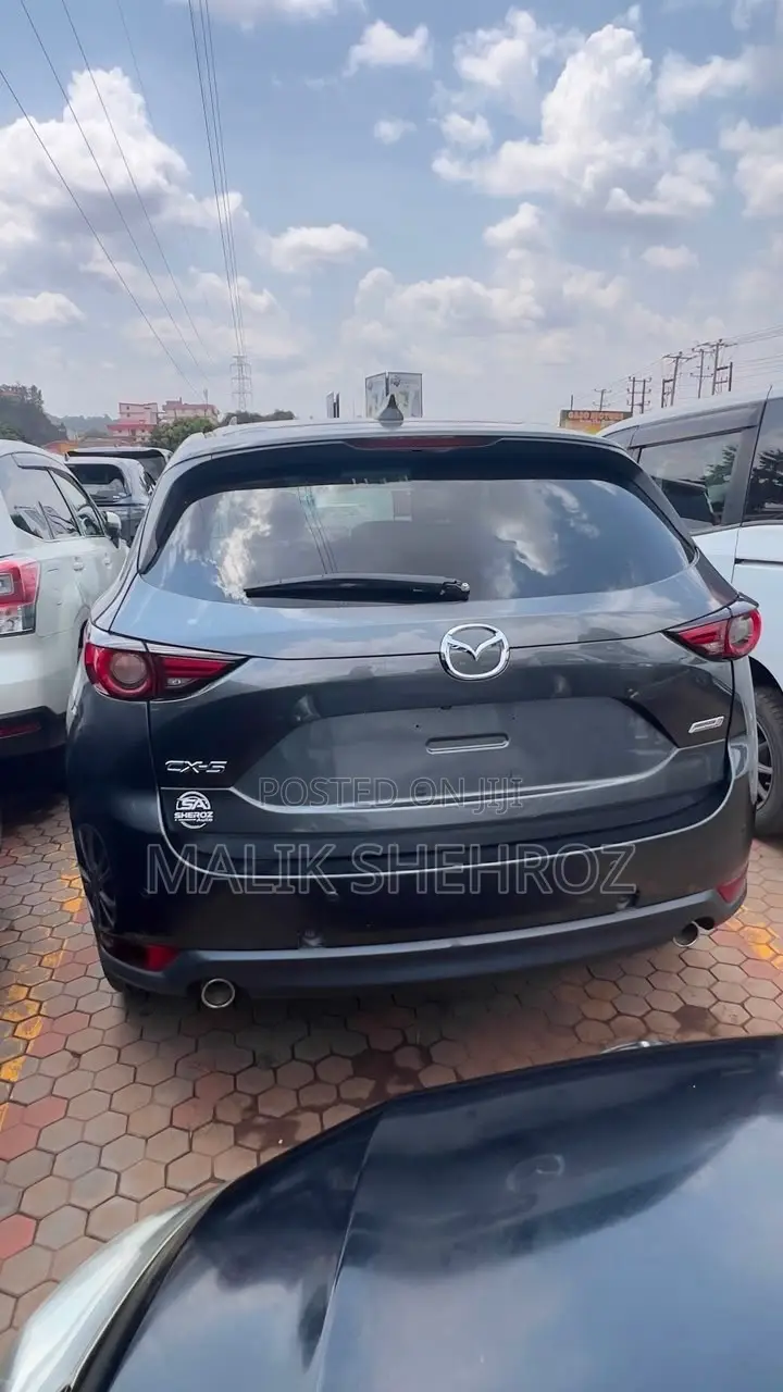 Mazda CX-5 2.2 Diesel FWD 2017 Gray
