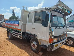 Fuso Tipper