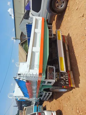 Fuso Tipper