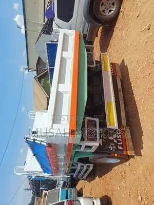 Fuso Tipper