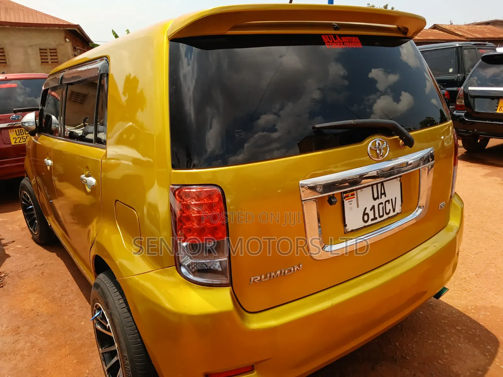 Toyota Rumion 2024 Gold