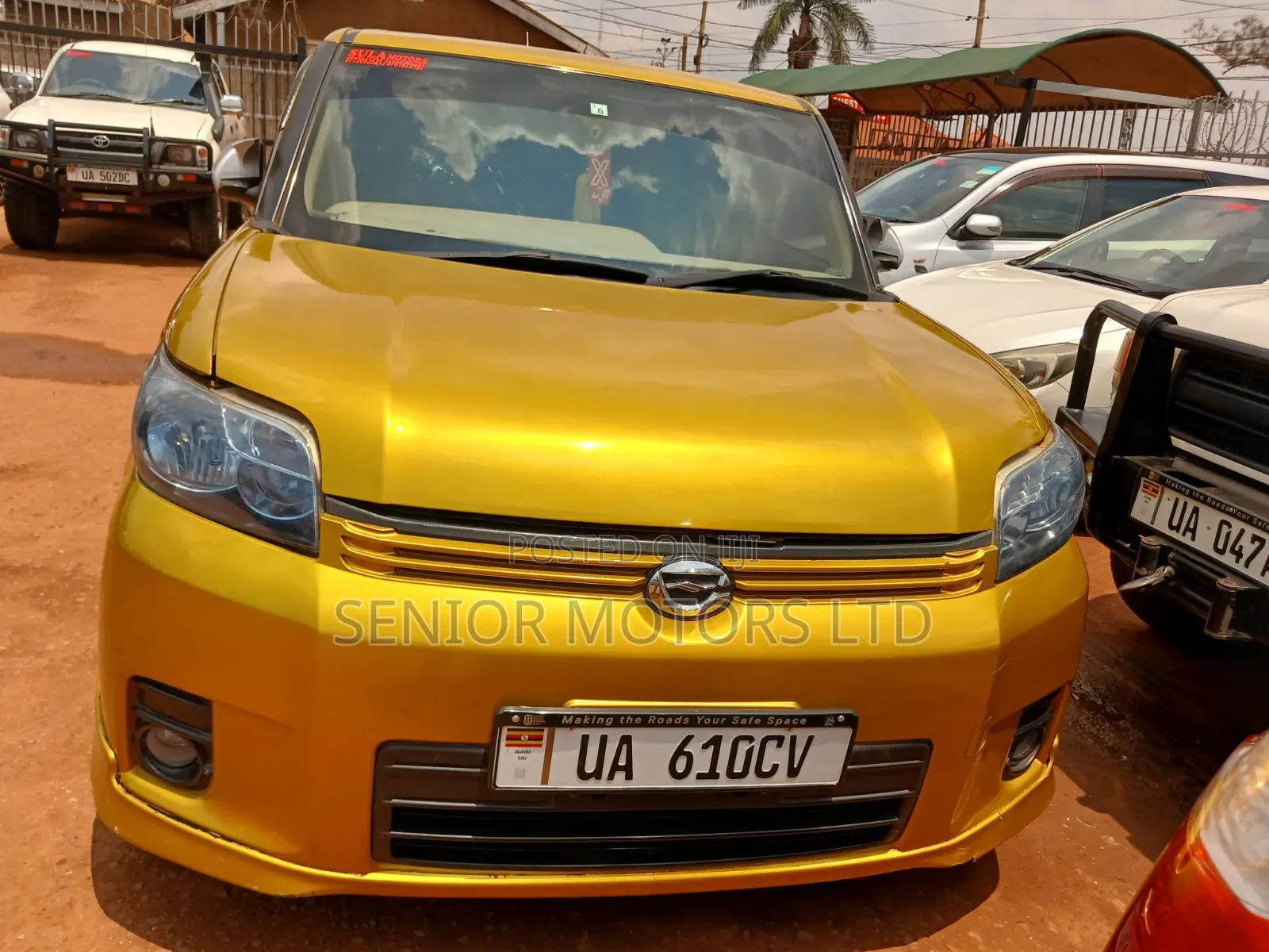 Toyota Rumion 2024 Gold