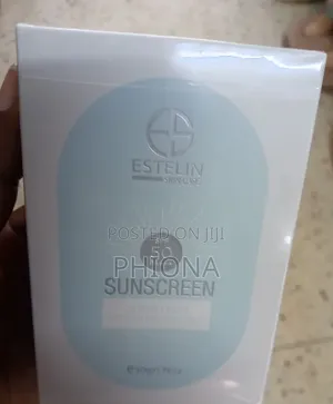 Estelin Sunscreen for Ultra Light and Hydrating Invisible