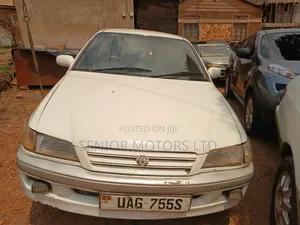 Toyota Premio 2004 White