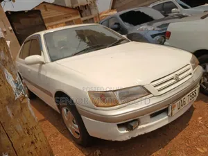 Toyota Premio 2004 White